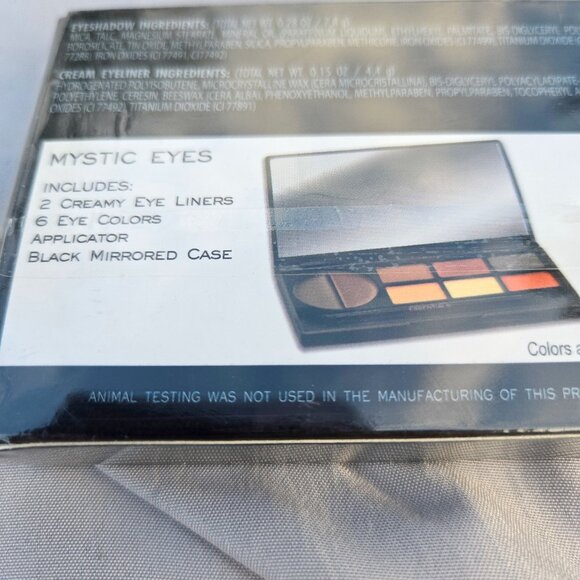 Makeover Essentials Mystic Eyes 6 Eye Colors / Creamy Eye Liners Compact NEW - Picture 4 of 6